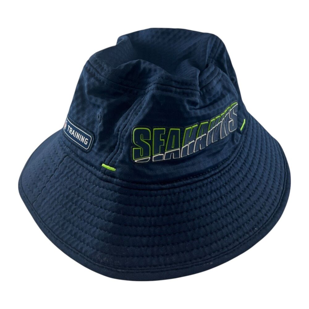 New Era NFL SEATTLE SEAHAWKS Bucket Hat Training Camp Navy Blue Green Breathable